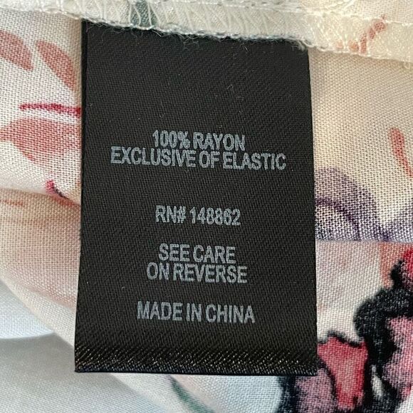 Torrid Modal Lace-up Smocked Off-Shoulder Top Size 2X - Picture 9 of 10